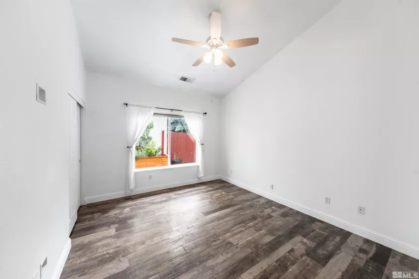 5726 Golden Eagle, Reno, Nevada 89523, 2 Bedrooms Bedrooms, ,2 BathroomsBathrooms,Residential,Residential,Golden Eagle,240008000