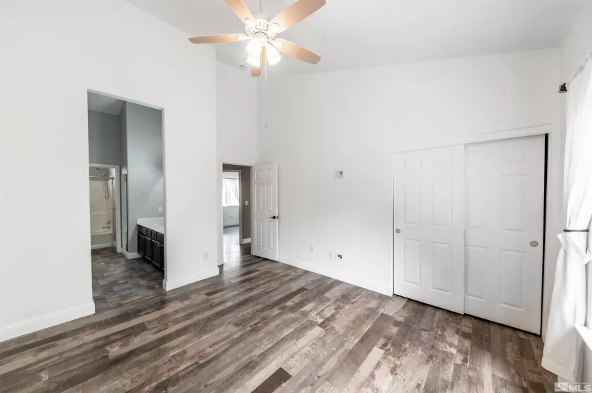 5726 Golden Eagle, Reno, Nevada 89523, 2 Bedrooms Bedrooms, ,2 BathroomsBathrooms,Residential,Residential,Golden Eagle,240008000