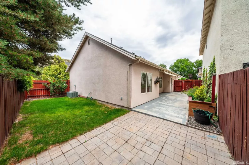 5726 Golden Eagle, Reno, Nevada 89523, 2 Bedrooms Bedrooms, ,2 BathroomsBathrooms,Residential,Residential,Golden Eagle,240008000