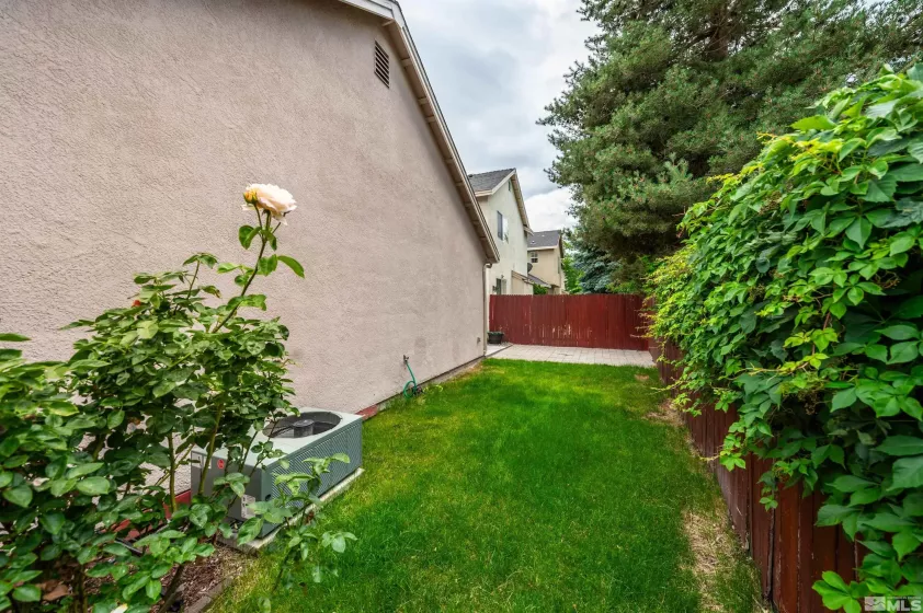 5726 Golden Eagle, Reno, Nevada 89523, 2 Bedrooms Bedrooms, ,2 BathroomsBathrooms,Residential,Residential,Golden Eagle,240008000
