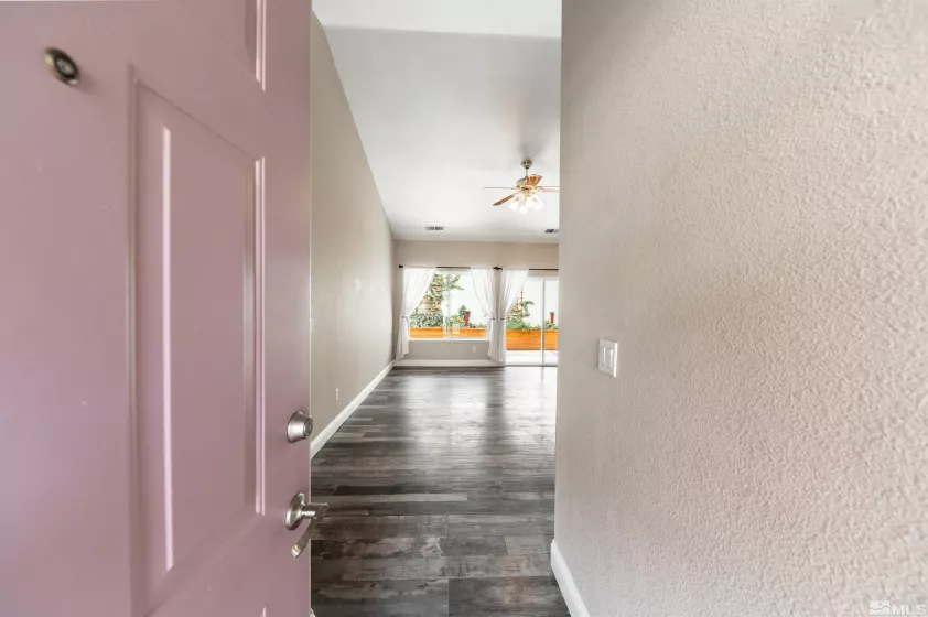 5726 Golden Eagle, Reno, Nevada 89523, 2 Bedrooms Bedrooms, ,2 BathroomsBathrooms,Residential,Residential,Golden Eagle,240008000