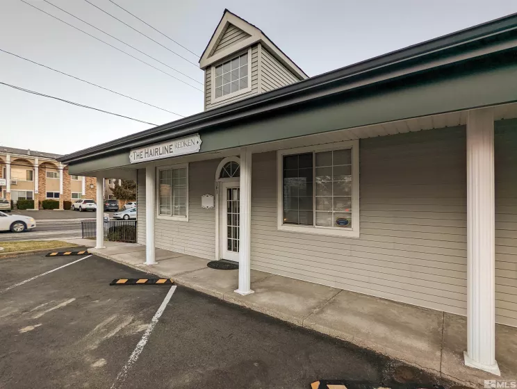 321 Winnie, Carson City, Nevada 89703, ,Commercial Lease,Manufactured,Winnie,240006872