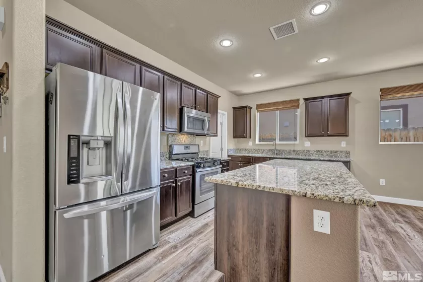 1828 Braemore, Reno, Nevada 89521, 3 Bedrooms Bedrooms, ,3 BathroomsBathrooms,Residential,Residential,Braemore,250005363