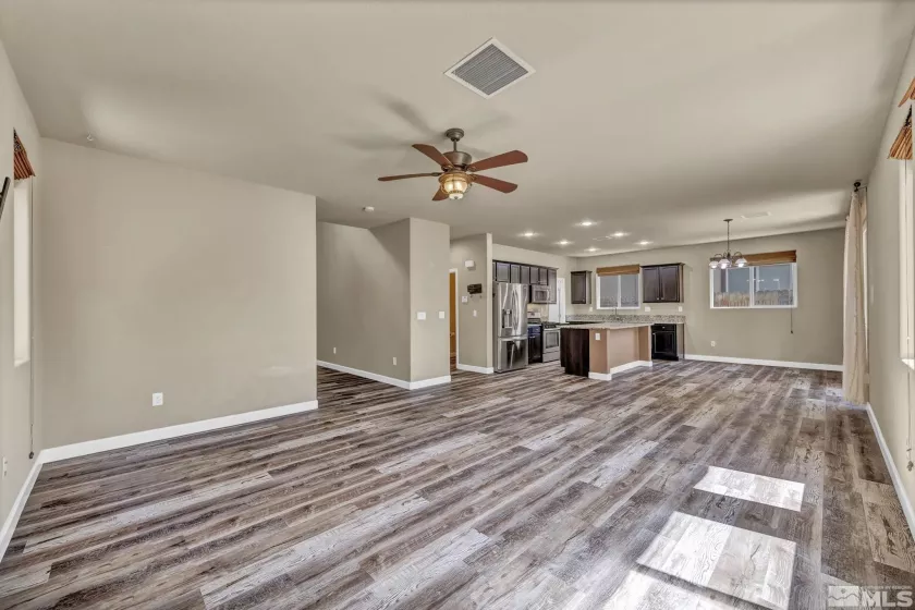 1828 Braemore, Reno, Nevada 89521, 3 Bedrooms Bedrooms, ,3 BathroomsBathrooms,Residential,Residential,Braemore,250005363