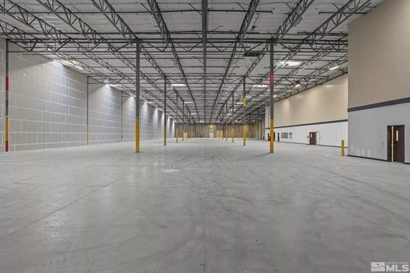 2275 Newlands, Fernley, Nevada 89408, ,Commercial Lease,Manufactured,Newlands,250002413