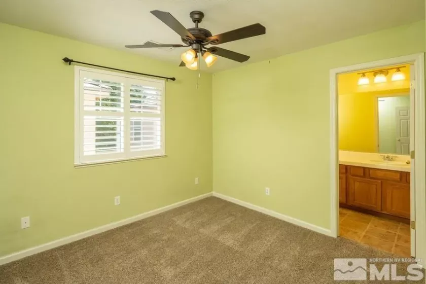 6679 Panther Creek, Sparks, Nevada 89436, 3 Bedrooms Bedrooms, ,4 BathroomsBathrooms,Residential,Residential,Panther Creek,250004517