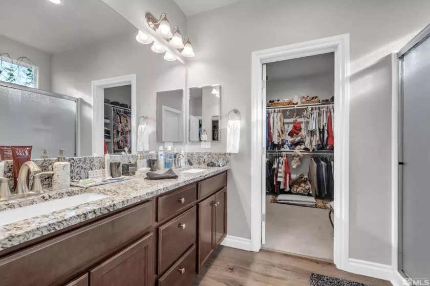 18700 Salvatore, Reno, Nevada 89508, 4 Bedrooms Bedrooms, ,3 BathroomsBathrooms,Residential,Residential,Salvatore,240015530