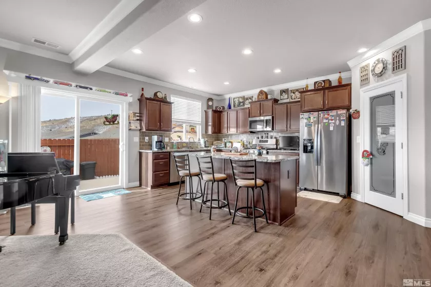 18700 Salvatore, Reno, Nevada 89508, 4 Bedrooms Bedrooms, ,3 BathroomsBathrooms,Residential,Residential,Salvatore,240015530