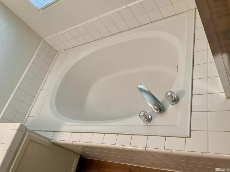 1348 Chichester, Gardnerville, Nevada 89410, 3 Bedrooms Bedrooms, ,3 BathroomsBathrooms,Residential,Residential,Chichester,250005859