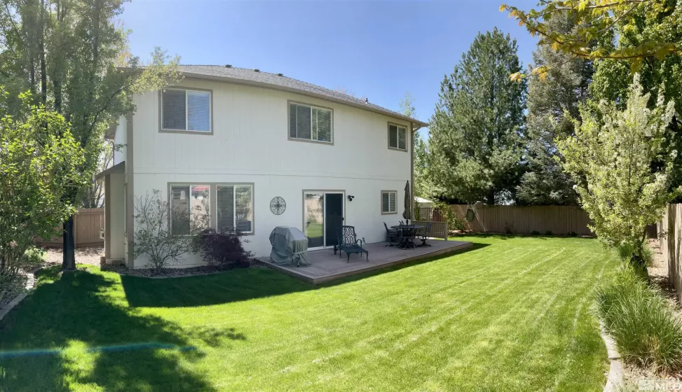 1348 Chichester, Gardnerville, Nevada 89410, 3 Bedrooms Bedrooms, ,3 BathroomsBathrooms,Residential,Residential,Chichester,250005859