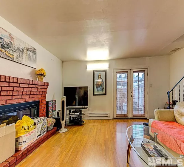 542 Smithridge, Reno, Nevada 89502, 2 Bedrooms Bedrooms, ,2 BathroomsBathrooms,Residential,Residential,Smithridge,250001808
