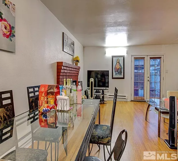 542 Smithridge, Reno, Nevada 89502, 2 Bedrooms Bedrooms, ,2 BathroomsBathrooms,Residential,Residential,Smithridge,250001808