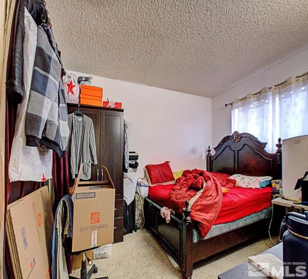 542 Smithridge, Reno, Nevada 89502, 2 Bedrooms Bedrooms, ,2 BathroomsBathrooms,Residential,Residential,Smithridge,250001808