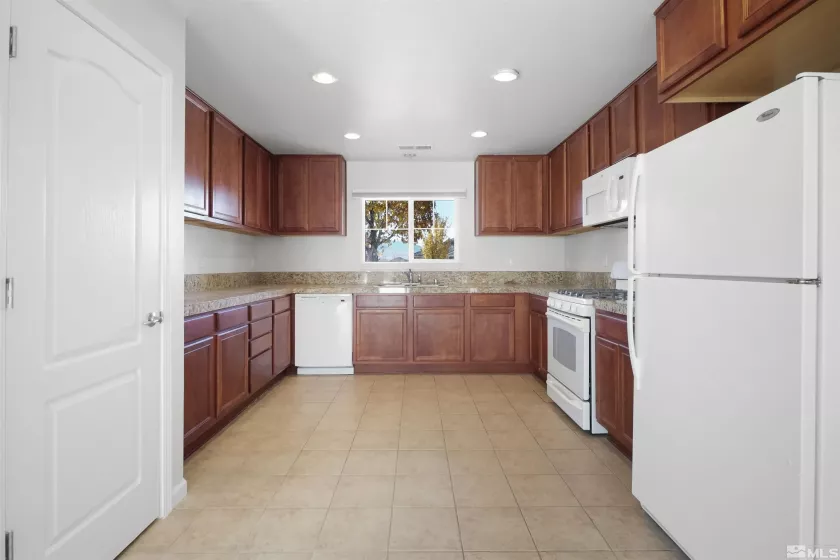 830 Laca, Dayton, Nevada 89403, 3 Bedrooms Bedrooms, ,2 BathroomsBathrooms,Residential,Residential,Laca,240014166