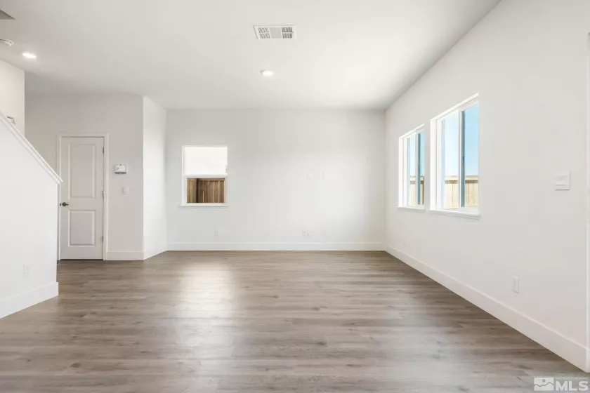7972 Zorite, Sparks, Nevada 89436, 4 Bedrooms Bedrooms, ,3 BathroomsBathrooms,Residential,Residential,Zorite,240005451