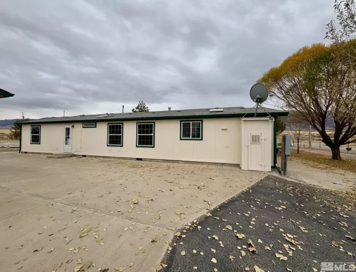 22575 Dorsey, Lovelock, Nevada 89419, 4 Bedrooms Bedrooms, ,2 BathroomsBathrooms,Residential,Residential,Dorsey,240014539