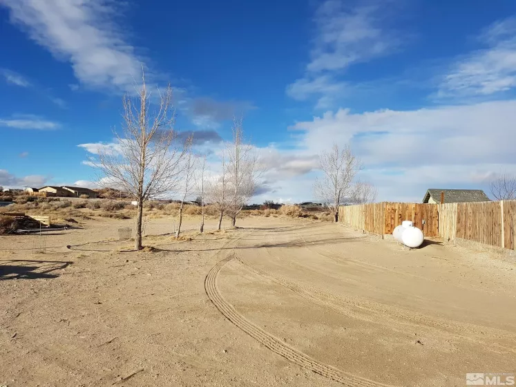 5212 Toyon, Fallon, Nevada 89406, 3 Bedrooms Bedrooms, ,2 BathroomsBathrooms,Residential,Residential,Toyon,250005891