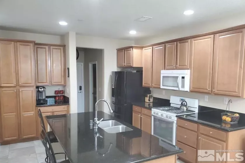 2726 Alessandro, Sparks, Nevada 89434, 3 Bedrooms Bedrooms, ,3 BathroomsBathrooms,Residential,Residential,Alessandro,250004773