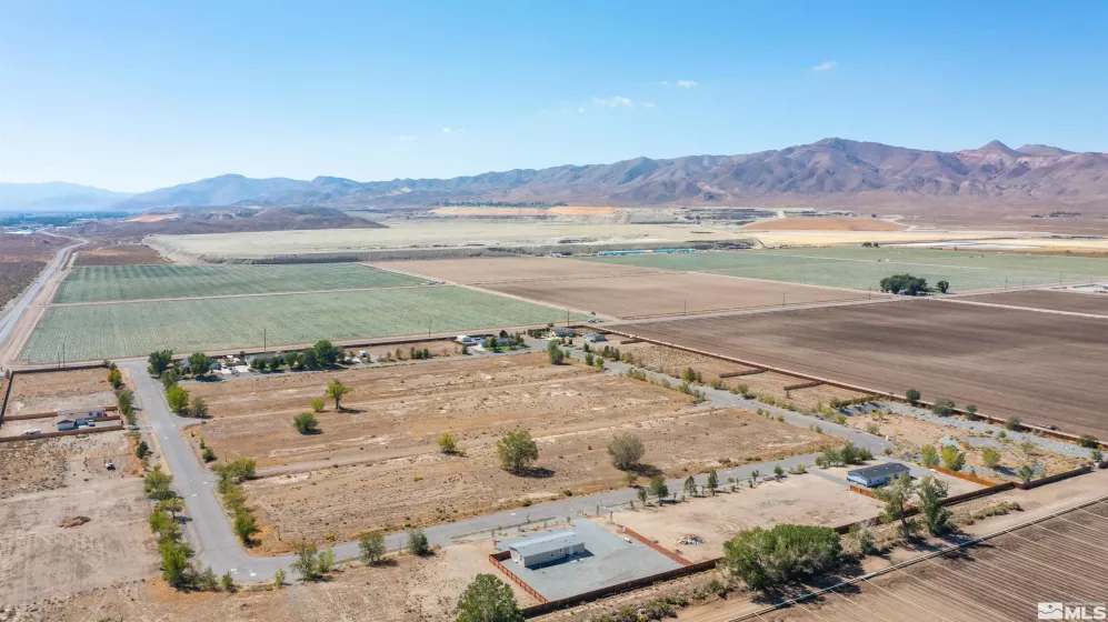 204 Chateau, Yerington, Nevada 89447, 3 Bedrooms Bedrooms, ,2 BathroomsBathrooms,Residential,Residential,Chateau,250005893