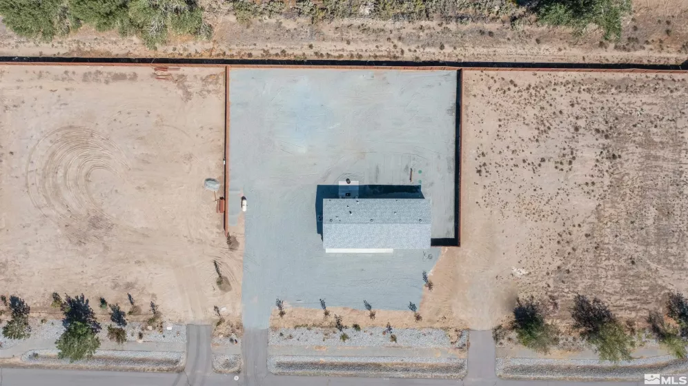 204 Chateau, Yerington, Nevada 89447, 3 Bedrooms Bedrooms, ,2 BathroomsBathrooms,Residential,Residential,Chateau,250005893