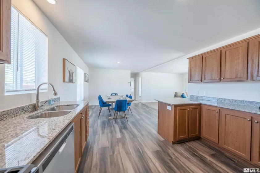 204 Chateau, Yerington, Nevada 89447, 3 Bedrooms Bedrooms, ,2 BathroomsBathrooms,Residential,Residential,Chateau,250005893