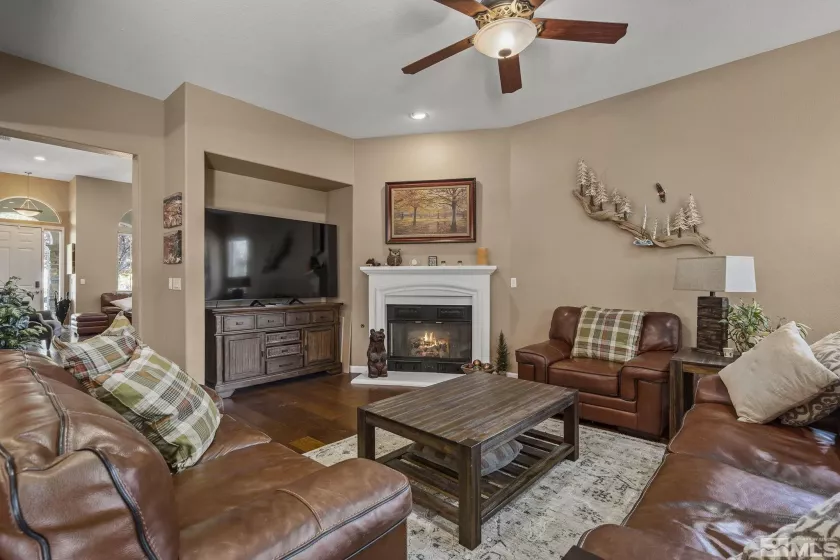 10710 Ivy Gate, Reno, Nevada 89521, 3 Bedrooms Bedrooms, ,3 BathroomsBathrooms,Residential,Residential,Ivy Gate,240012689
