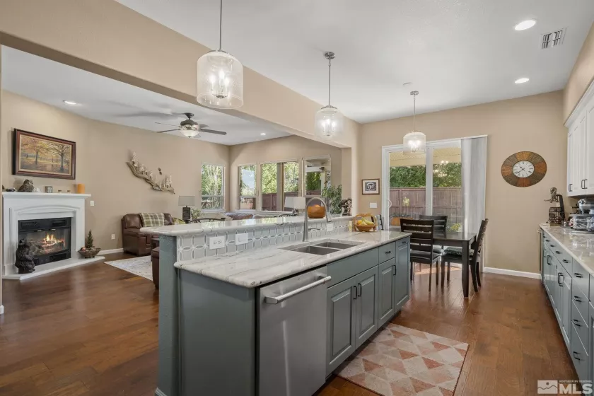 10710 Ivy Gate, Reno, Nevada 89521, 3 Bedrooms Bedrooms, ,3 BathroomsBathrooms,Residential,Residential,Ivy Gate,240012689