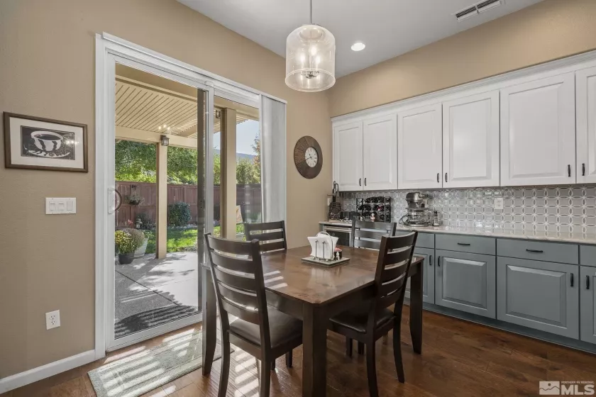10710 Ivy Gate, Reno, Nevada 89521, 3 Bedrooms Bedrooms, ,3 BathroomsBathrooms,Residential,Residential,Ivy Gate,240012689