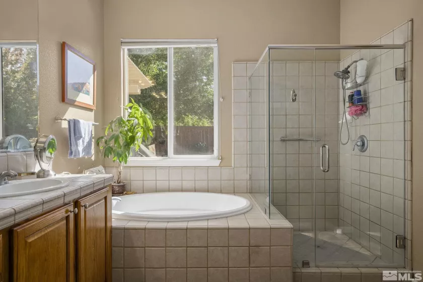 10710 Ivy Gate, Reno, Nevada 89521, 3 Bedrooms Bedrooms, ,3 BathroomsBathrooms,Residential,Residential,Ivy Gate,240012689