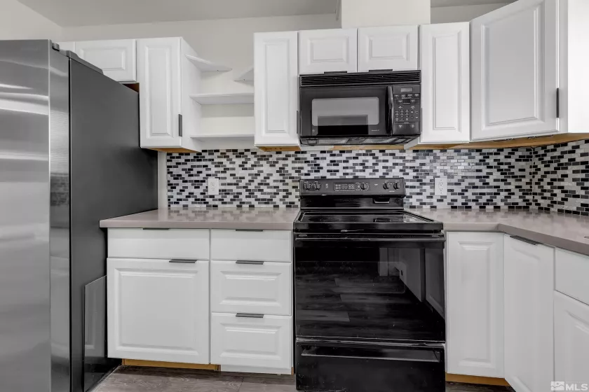 4 Smithridge, Reno, Nevada 89502, 2 Bedrooms Bedrooms, ,2 BathroomsBathrooms,Residential,Residential,Smithridge,250003408