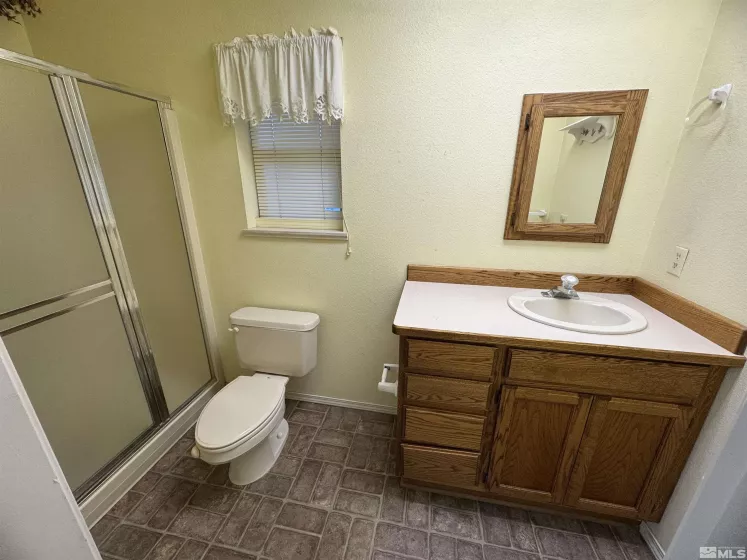 5375 Vinewood, Fallon, Nevada 89406, 4 Bedrooms Bedrooms, ,3 BathroomsBathrooms,Residential,Residential,Vinewood,250005251