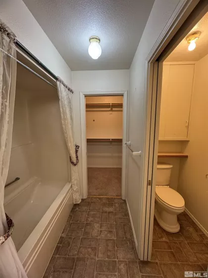 5375 Vinewood, Fallon, Nevada 89406, 4 Bedrooms Bedrooms, ,3 BathroomsBathrooms,Residential,Residential,Vinewood,250005251