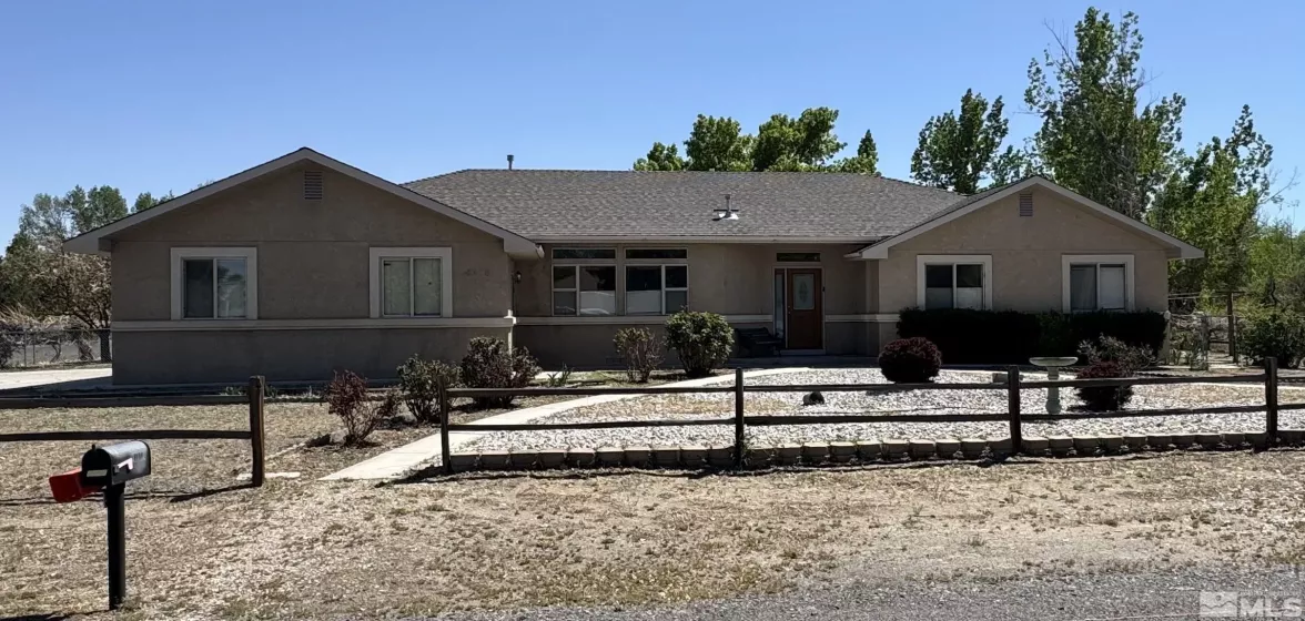 5375 Vinewood, Fallon, Nevada 89406, 4 Bedrooms Bedrooms, ,3 BathroomsBathrooms,Residential,Residential,Vinewood,250005251
