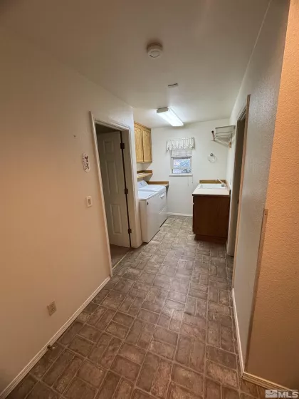 5375 Vinewood, Fallon, Nevada 89406, 4 Bedrooms Bedrooms, ,3 BathroomsBathrooms,Residential,Residential,Vinewood,250005251
