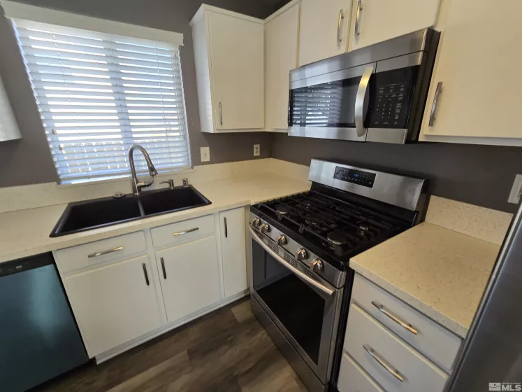 495 Len, Reno, Nevada 89511, 3 Bedrooms Bedrooms, ,3 BathroomsBathrooms,Residential,Residential,Len,250003665