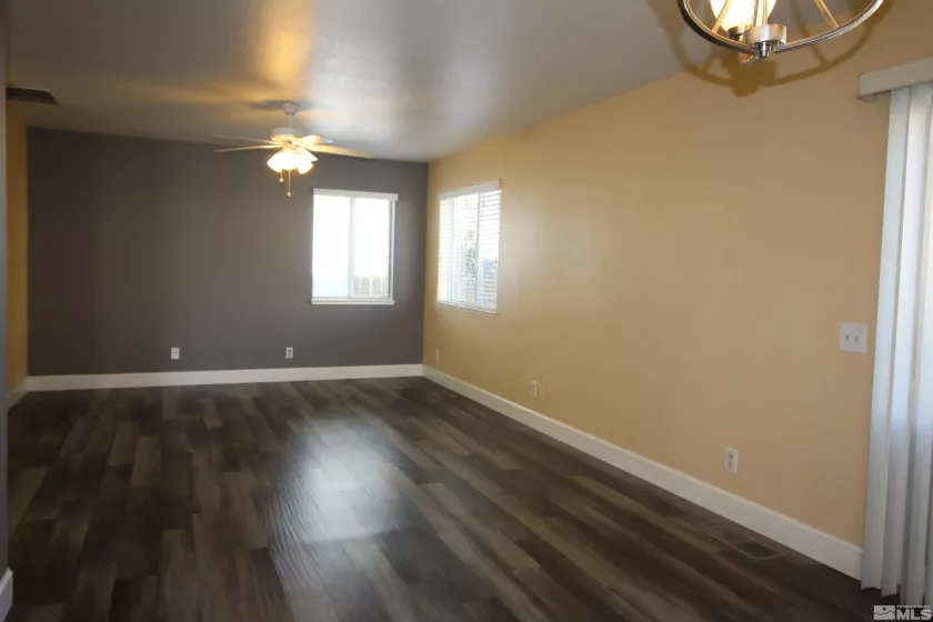 495 Len, Reno, Nevada 89511, 3 Bedrooms Bedrooms, ,3 BathroomsBathrooms,Residential,Residential,Len,250003665