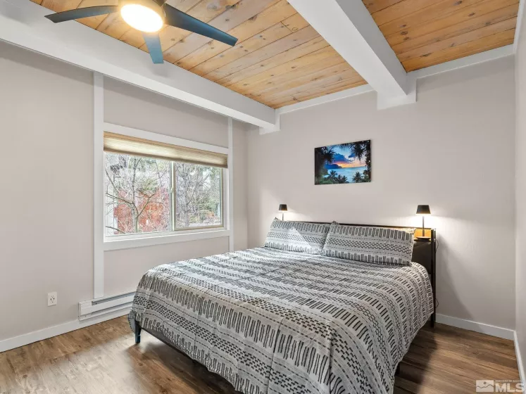 989 Tahoe, Incline Village, Nevada 89451, 3 Bedrooms Bedrooms, ,2 BathroomsBathrooms,Residential,Residential,Tahoe,250004852