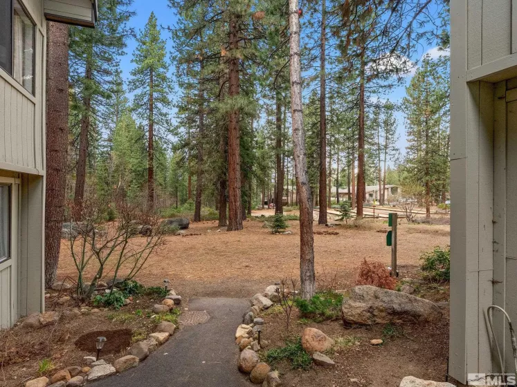 989 Tahoe, Incline Village, Nevada 89451, 3 Bedrooms Bedrooms, ,2 BathroomsBathrooms,Residential,Residential,Tahoe,250004852