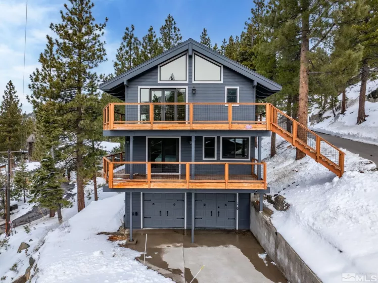 520 Laurel, Stateline, Nevada 89449, 4 Bedrooms Bedrooms, ,4 BathroomsBathrooms,Residential,Residential,Laurel,250003560