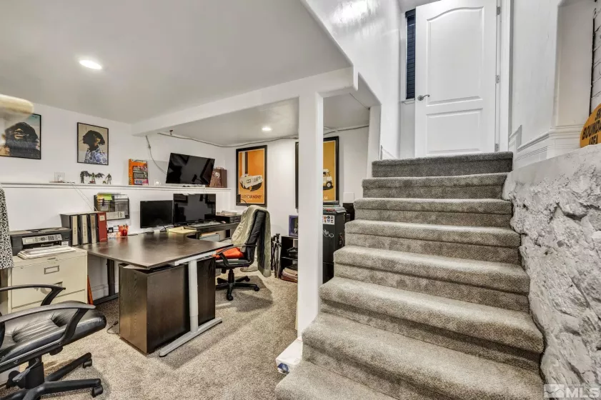 231 Gardner, Reno, Nevada 89503, 3 Bedrooms Bedrooms, ,3 BathroomsBathrooms,Residential,Residential,Gardner,250002176