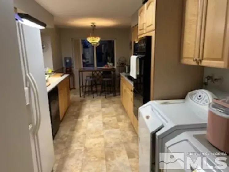 630 Sapphire Cricle, Reno, Nevada 89509, 3 Bedrooms Bedrooms, ,2 BathroomsBathrooms,Residential,Residential,Sapphire Cricle,250002985