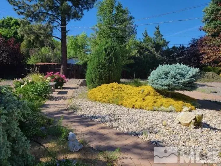 630 Sapphire Cricle, Reno, Nevada 89509, 3 Bedrooms Bedrooms, ,2 BathroomsBathrooms,Residential,Residential,Sapphire Cricle,250002985