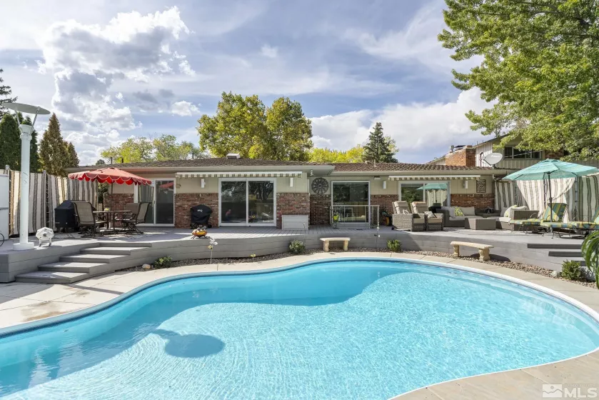 1780 Fairfield, Reno, Nevada 89509, 3 Bedrooms Bedrooms, ,4 BathroomsBathrooms,Residential,Residential,Fairfield,250000840