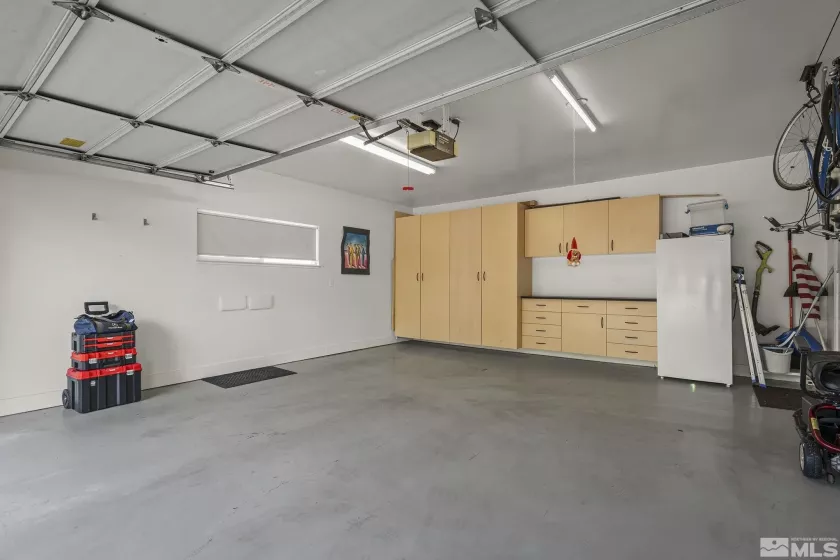 1780 Fairfield, Reno, Nevada 89509, 3 Bedrooms Bedrooms, ,4 BathroomsBathrooms,Residential,Residential,Fairfield,250000840