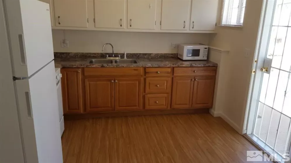 237 & 245 F, Hawthorne, Nevada 89415, ,Residential Income,Residential,F,210006870