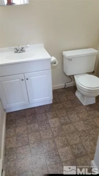 237 & 245 F, Hawthorne, Nevada 89415, ,Residential Income,Residential,F,210006870
