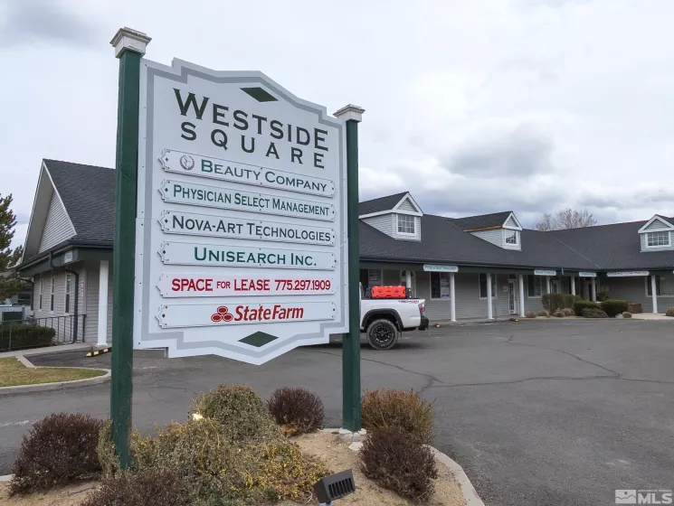 321 Winnie, Carson City, Nevada 89703, ,Commercial Lease,Manufactured,Winnie,240006874