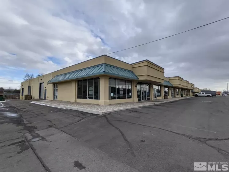 3745 Carson, Carson City, Nevada 89706, ,Commercial Lease,Manufactured,Carson,240006871