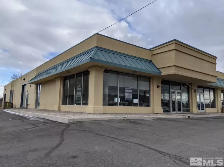 3745 Carson, Carson City, Nevada 89706, ,Commercial Lease,Manufactured,Carson,240006871