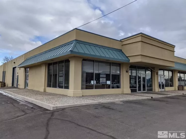 3745 Carson, Carson City, Nevada 89706, ,Commercial Lease,Manufactured,Carson,240006871